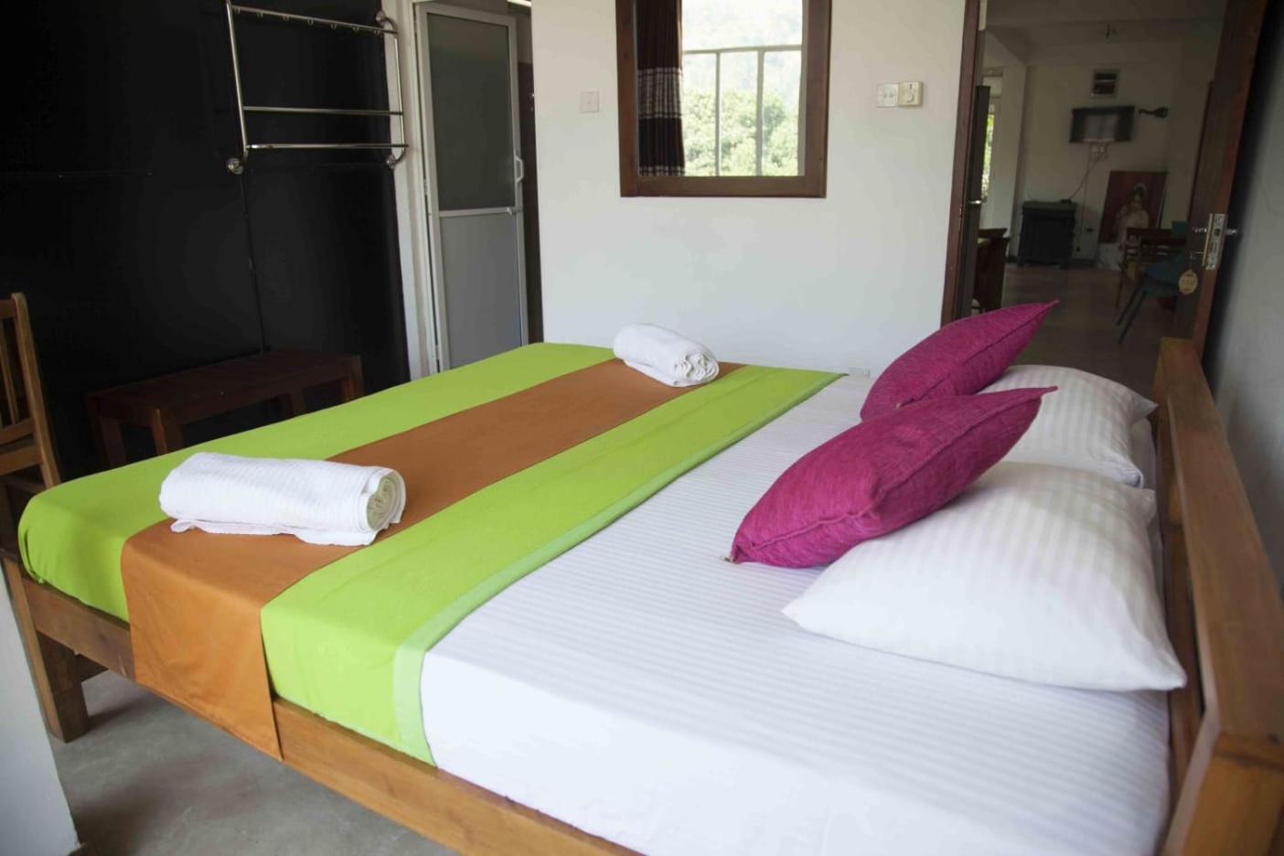 Lodge In 611 Kandy Exterior foto