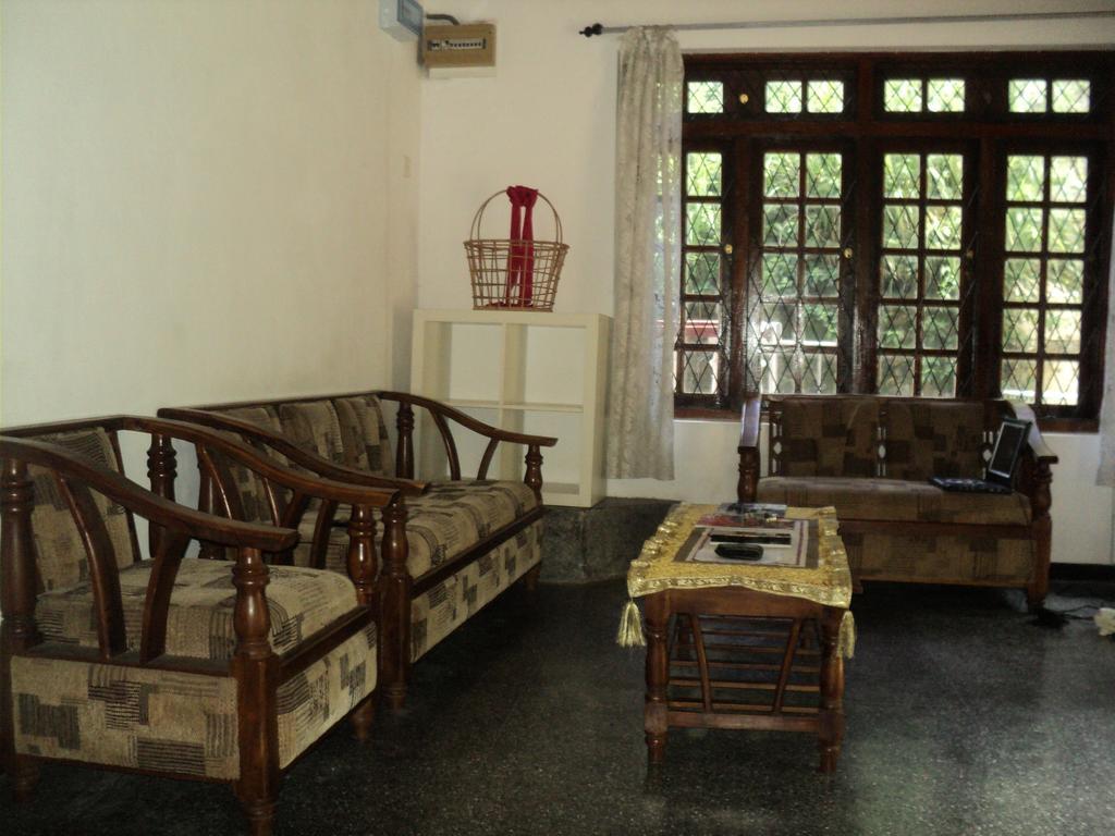 Lodge In 611 Kandy Exterior foto
